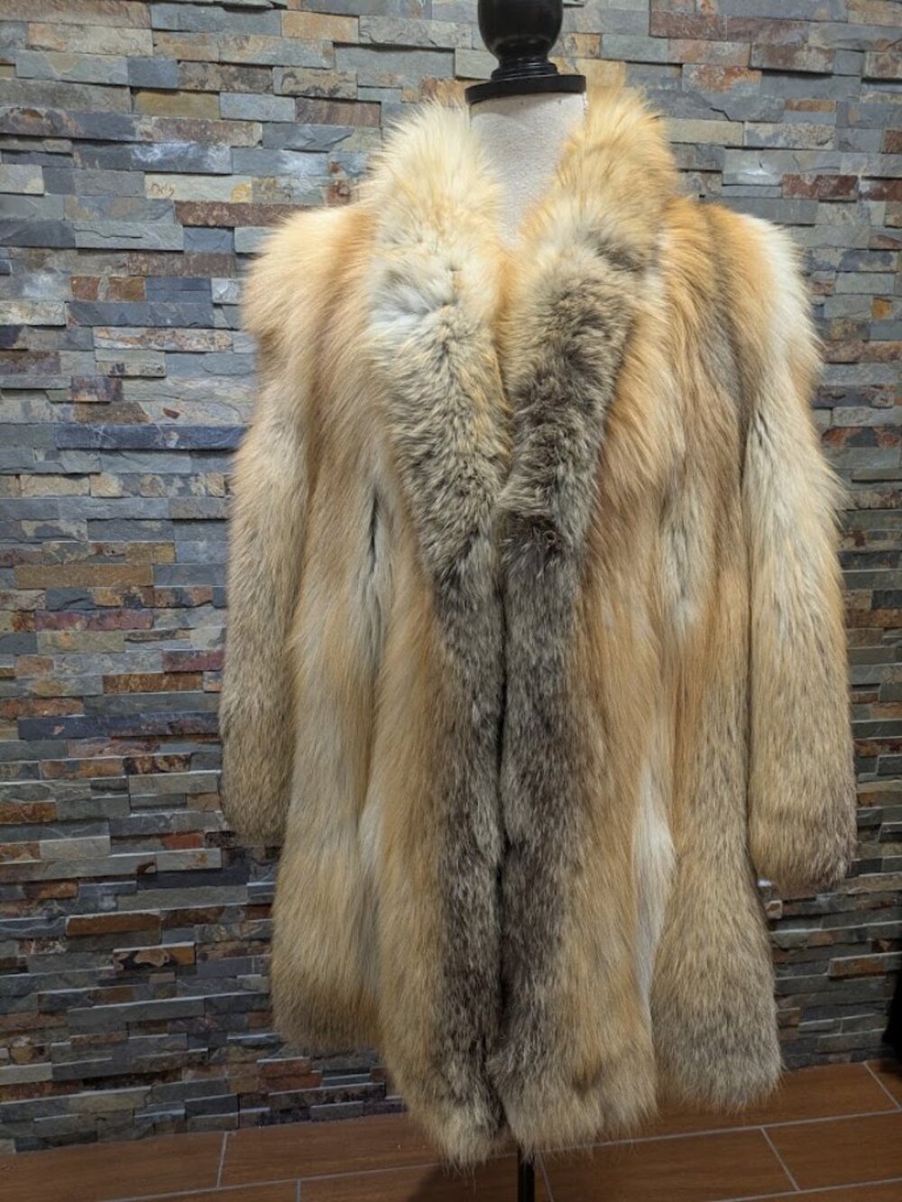 Genuine Golden Island Fox Fur Long Coat, size Large Real Vintage Fur Coat